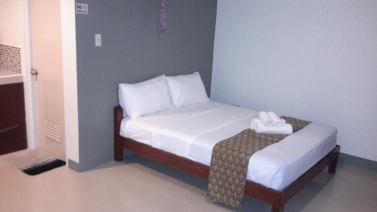 Conrada'S Place Hotel And Resort Panglao Exterior photo